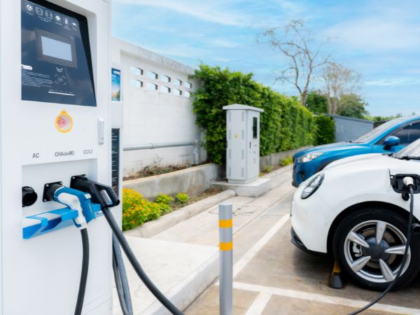 クリーンエネルギー自動車の普及促進に向けた充電・充てんインフラ等導入促進補助金