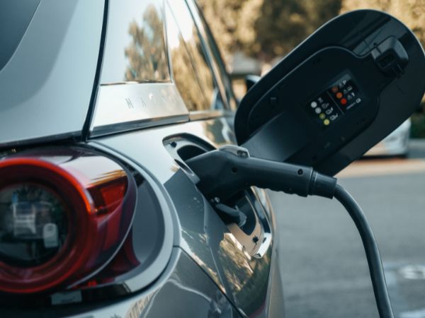 家庭用EV充電器で6kWを選ぶメリット